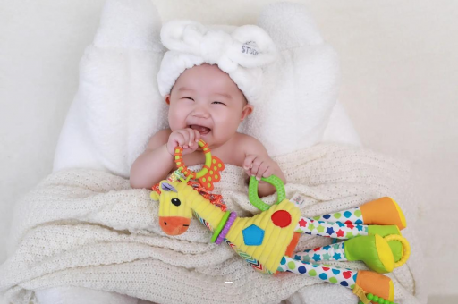 博白宝宝几个月会走路 博白宝宝几个月会走路